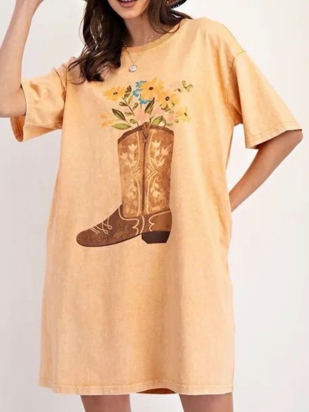Easel 1X Peach Graphic Tee Dress with Cowboy Boot Print — NWT